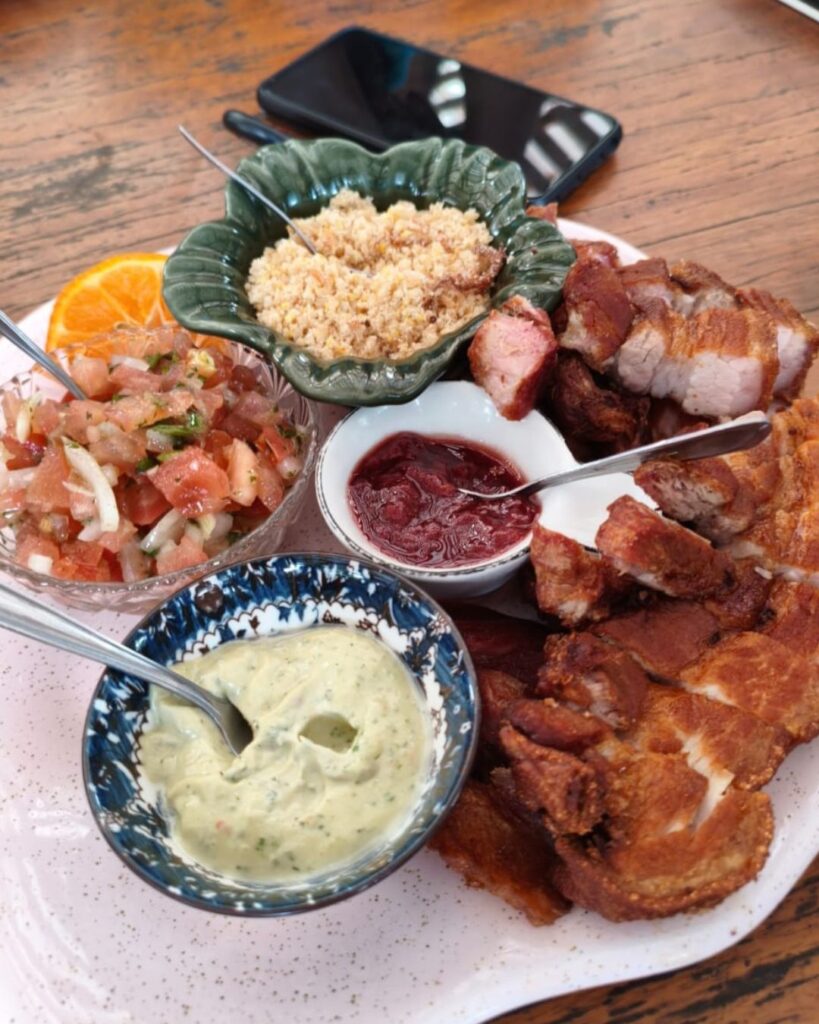 pedra azul (es) um roteiro turístico completo imperdível. (9)